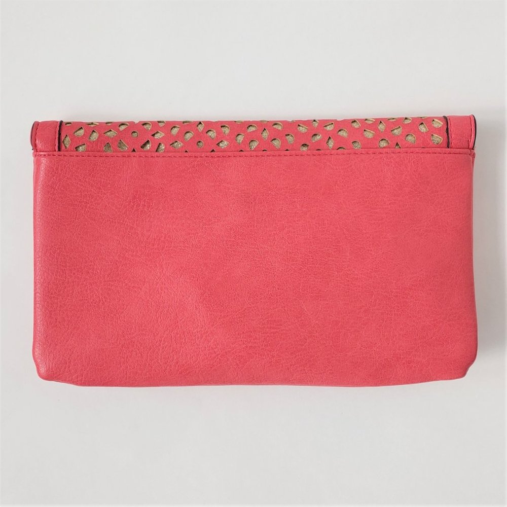 🎃 Leather look Crossbody Clutch with Bow • Gold - Picture 2 of 5